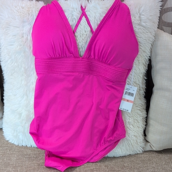 Vibrant Pink One-Piece Swimsuit Brand New - Picture 1 of 4